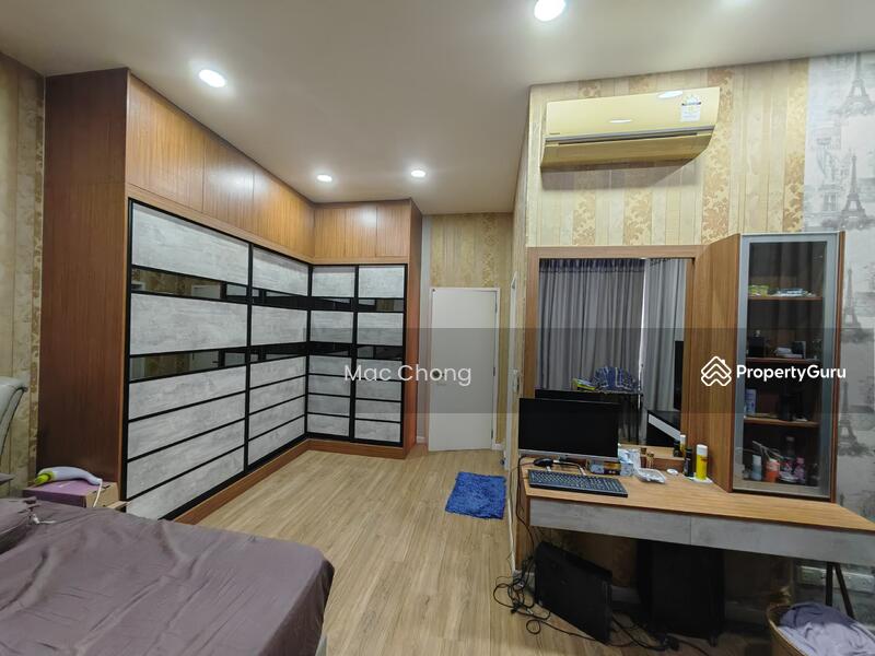 For Sale - [22x75] [Reno] [Gated & Guarded] [Peaceful Environment] @ Parkfield Tropicana Heights Kajang